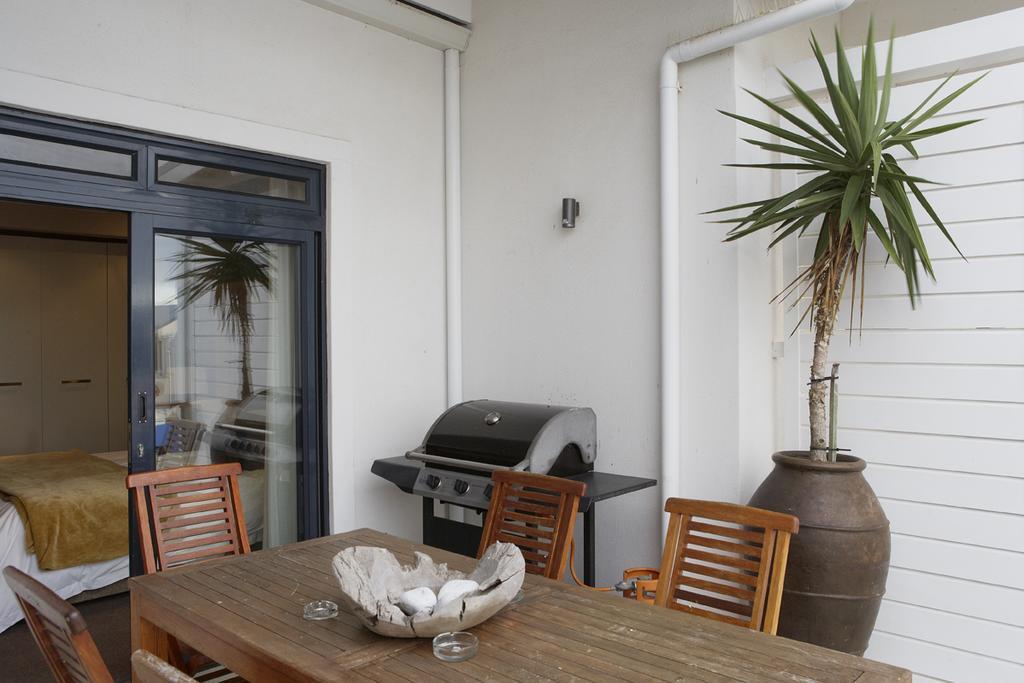 Marine Square Luxury Suites Hermanus Ngoại thất bức ảnh