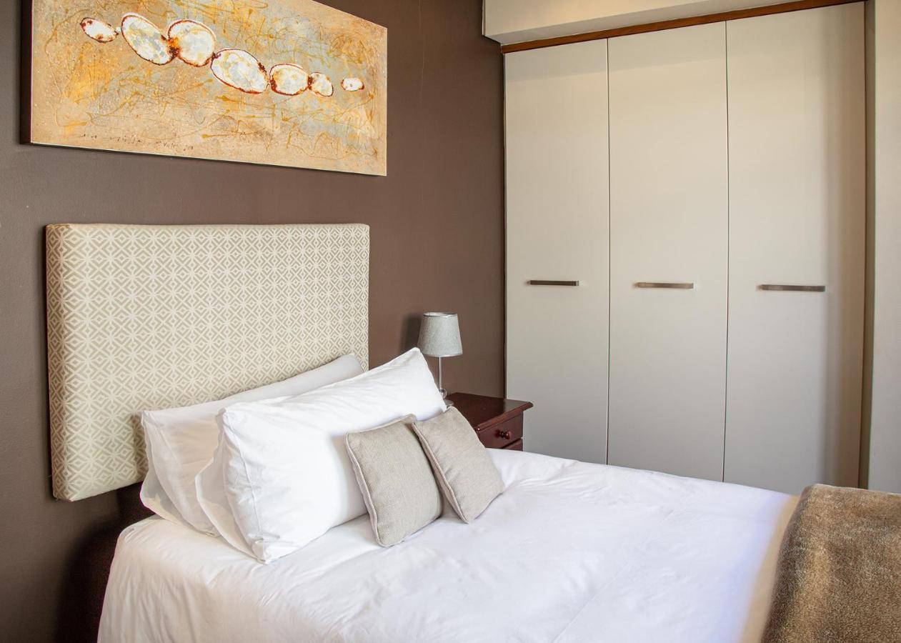 Marine Square Luxury Suites Hermanus Ngoại thất bức ảnh