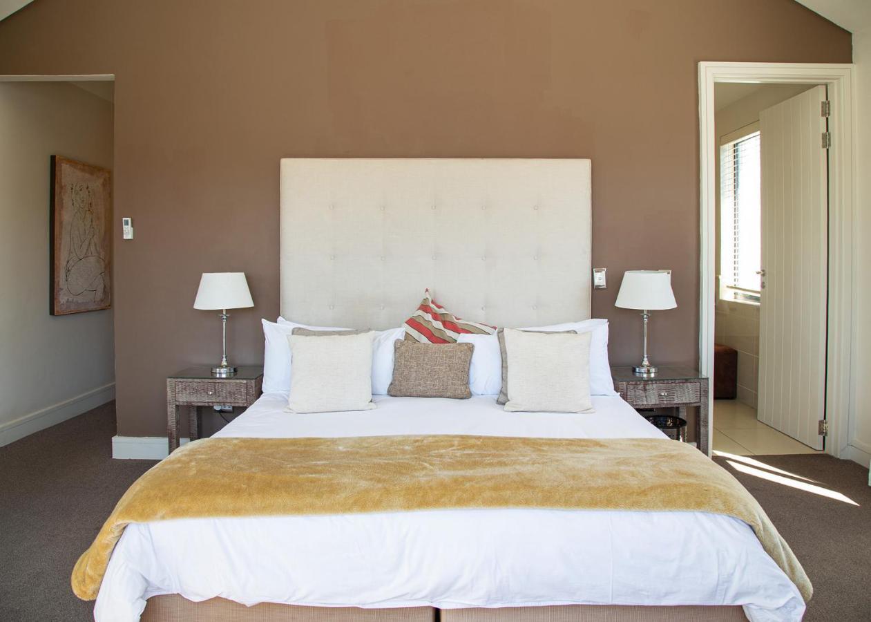 Marine Square Luxury Suites Hermanus Ngoại thất bức ảnh